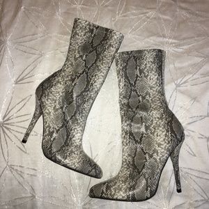 Snake Skin Boots BNWT